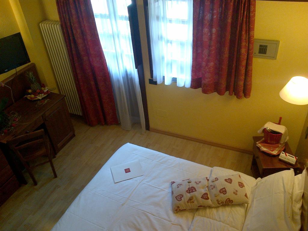 Ih Mont Blanc Hotel 4*